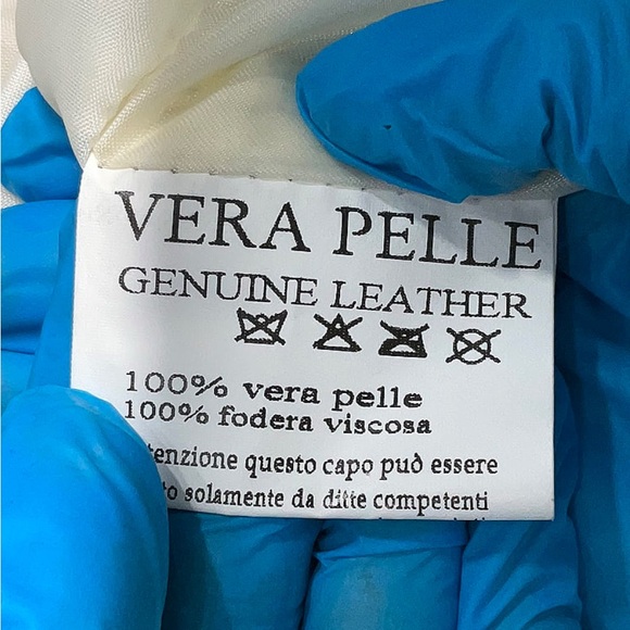 Mitici Anni 60 Cream Leather Jacket with Fitted Silhouette and Stand-Up Collar - Picture 5 of 6